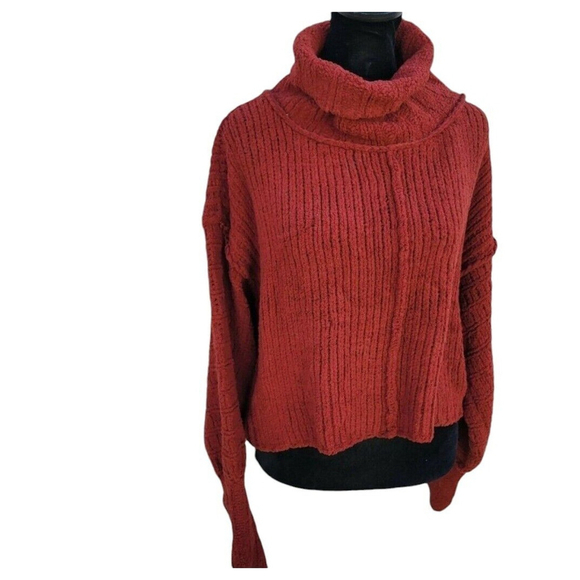 Free People Knit Turtleneck Oversized Sweater Women's. Size XS. NWT $128 - Picture 3 of 10
